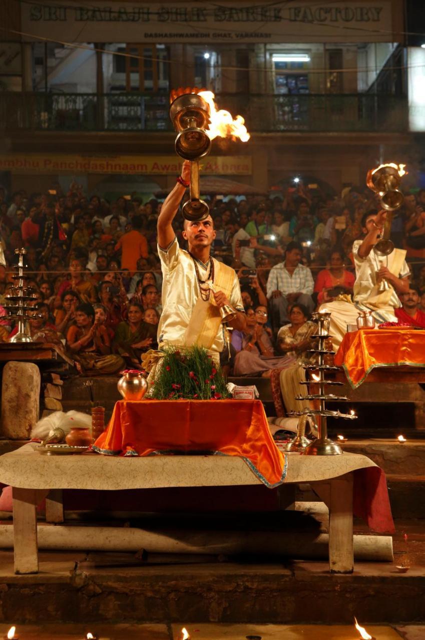 Taj Ganges Varanasi Dış mekan fotoğraf